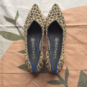 Rothy’s Tan and Black Leopard Print Pointed Flats